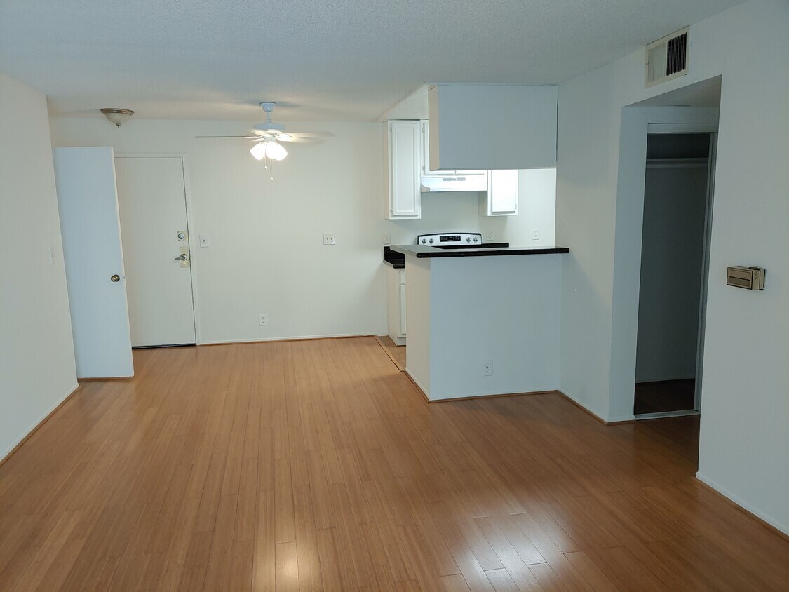 Foto del edificio - 519 S Gramercy Pl