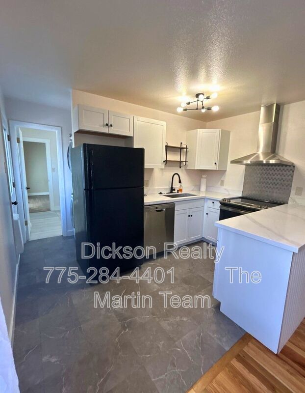 Foto del edificio - 640 James Ln