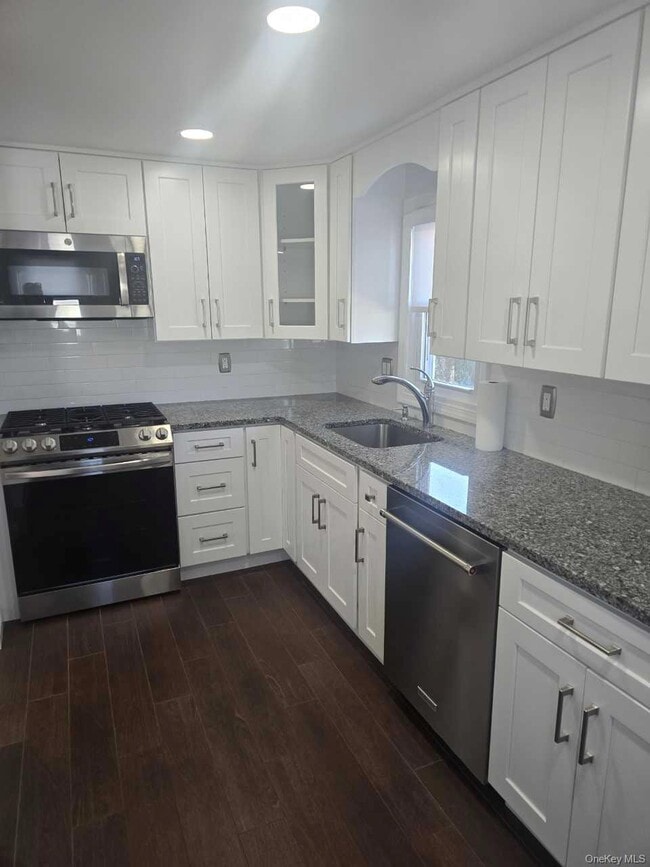 Foto del edificio - 119 Crown Ave