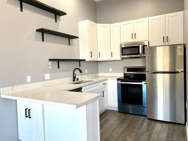 Foto del edificio - 6169 Acorn St