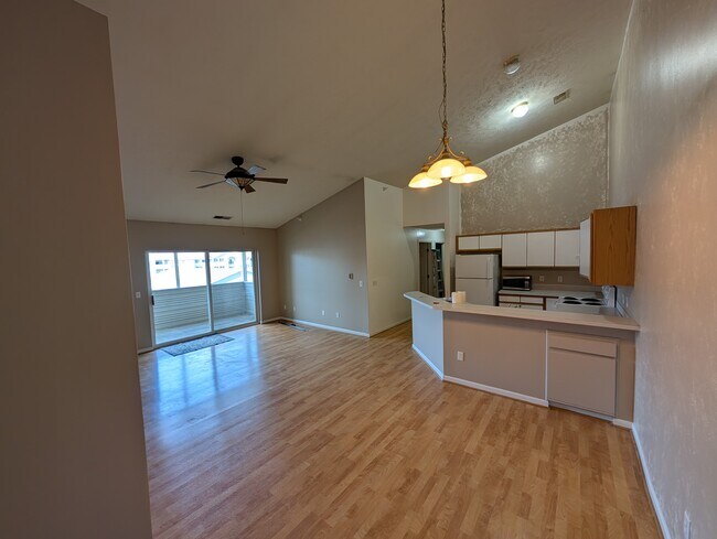 Foto del edificio - 8522 Jasonville Ct SE