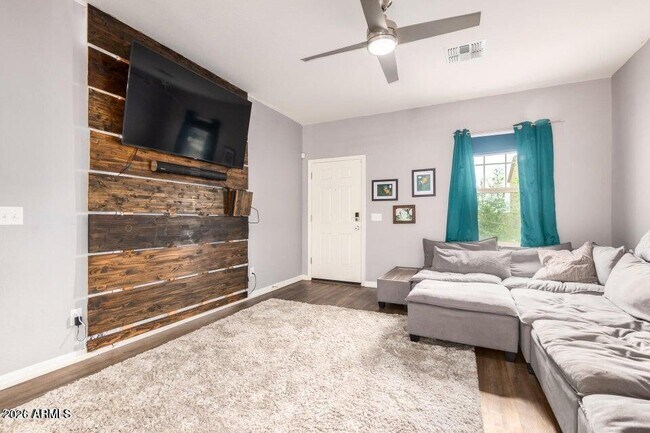 Foto del edificio - 2376 E Rosario Mission Dr