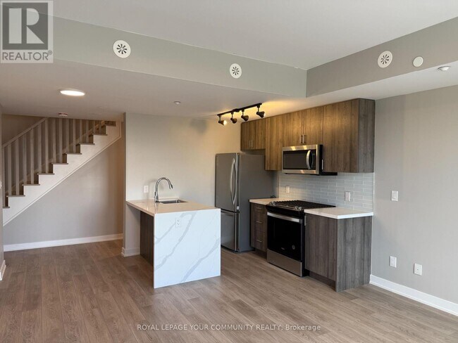 Building Photo - 1459 O'Connor Dr