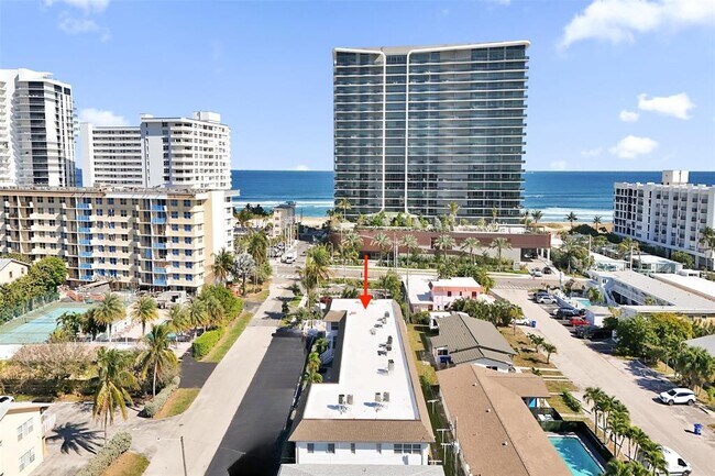 Foto del edificio - 3220 NE 10th St