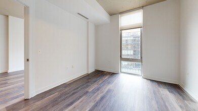Interior Photo - View 14