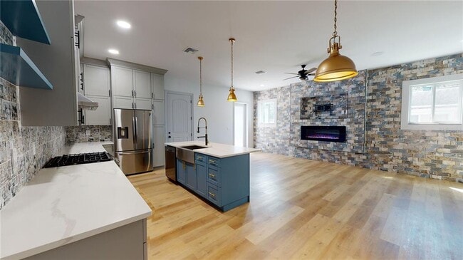 Building Photo - 1246 Bass Blvd