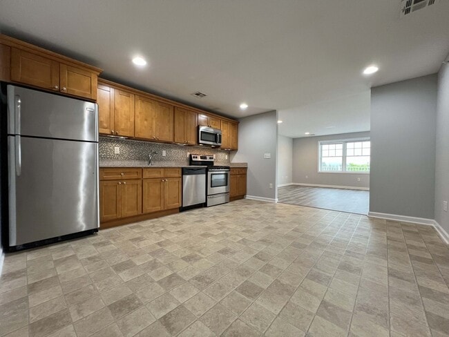 Building Photo - The Village Green at Annandale