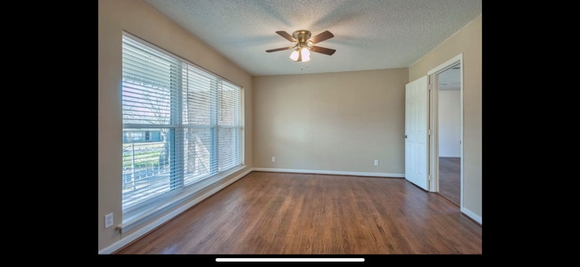 Building Photo - 2657 San Medina Ave