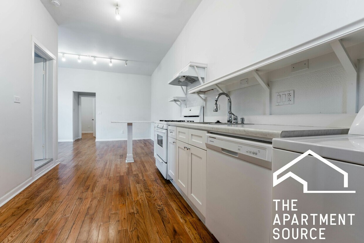 Foto principal - 1349 N Wells St