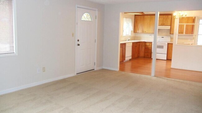Foto del edificio - 2 bedroom in Lynnwood WA 98036