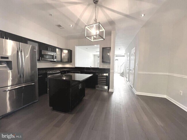 Foto del edificio - 2724 Oak Leaf Ct