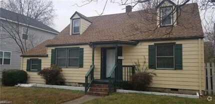 Building Photo - 414 Seminole Rd