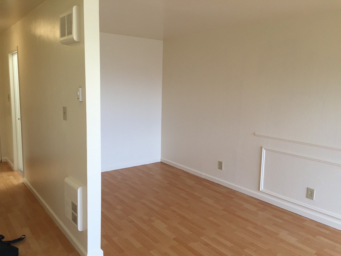 Alcove - 2300 Pacific Ave