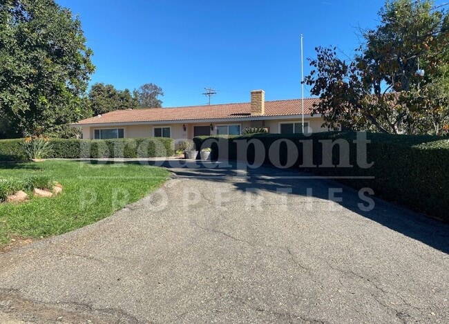 Foto del edificio - 30459 Rolling Hills Dr