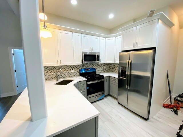Foto principal - 3202 N Ridgeway Ave