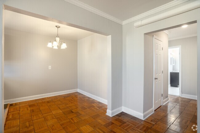 1BR, 1BA - 595SF - Dining Area - Unit 1 - Chillum Manor Apartments