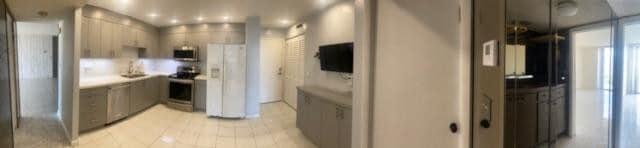 Building Photo - 2851 NE 183rd St