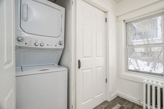 Building Photo - 47 Hartford St