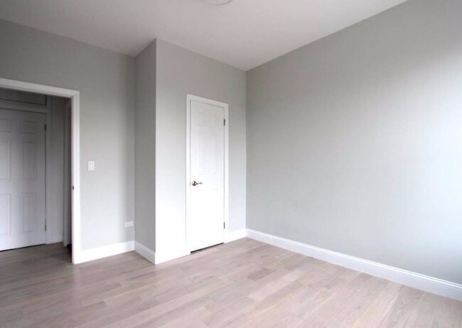 Foto del edificio - 2414 35th St