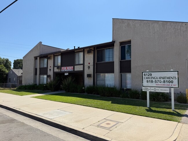 Building Photo - 6129 Cahuenga