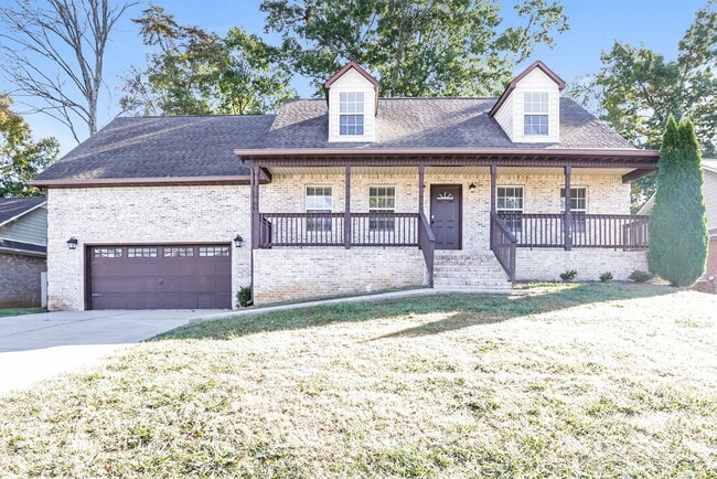 Building Photo - 2010 Slayton Dr