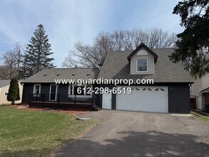 Building Photo - 2202 St Croix St