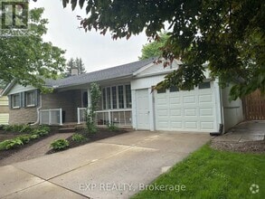 Building Photo - 370 Greenbrook Dr
