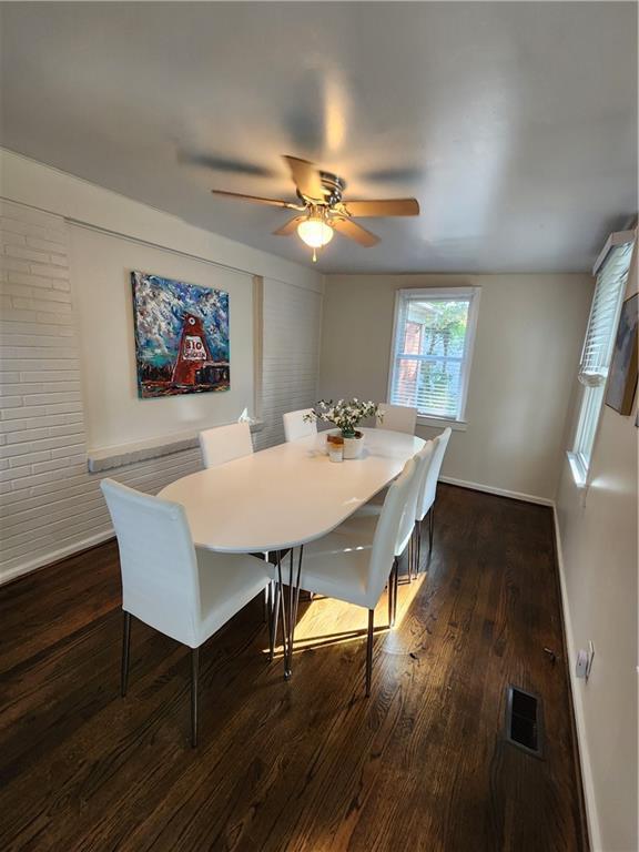 Building Photo - 150 Scott Dr SE