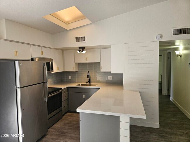 Foto del edificio - 2336 N 46th St