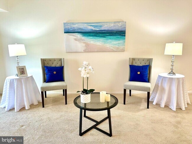 Foto del edificio - 3310 N Leisure World Blvd