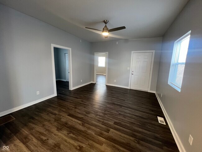 Foto del edificio - 2121 Webb St