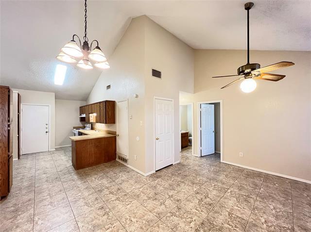 Building Photo - 1108 Curtis Dr