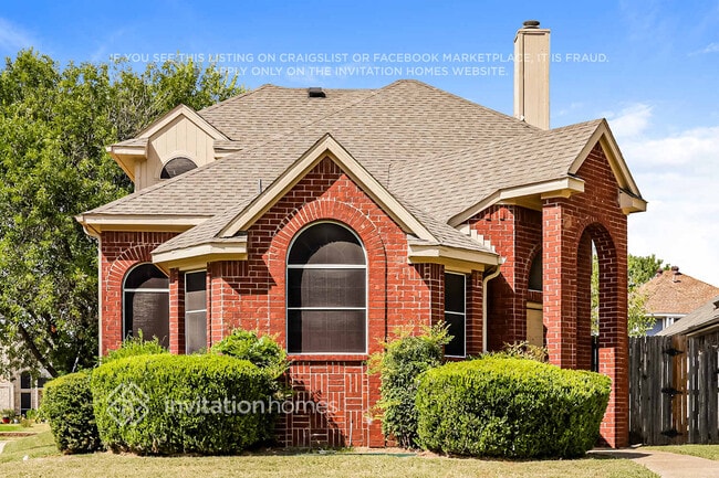Building Photo - 4402 Laredo Dr
