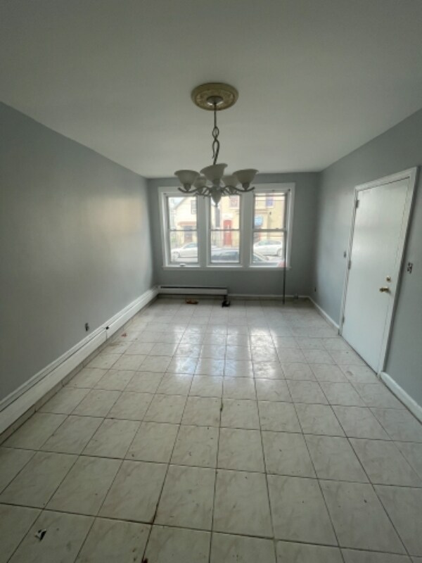 Building Photo - 514 E Jersey St