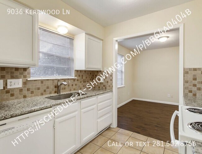 Foto del edificio - 9036 Kerrwood Ln