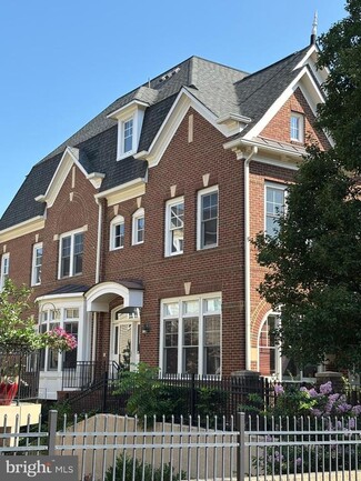 Building Photo - 43702 Burning Sands Terrace