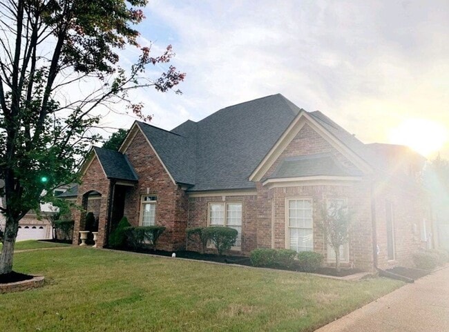 Foto del edificio - 1695 Berryhill Rd