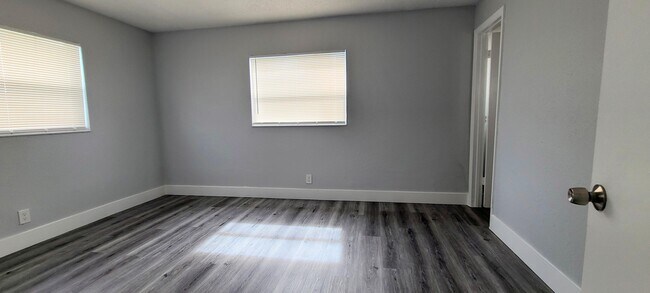 David Knapp - Pompano Beach Rentals - 1751 2nd Ter, Pompano Beach, FL 33060 - 1751 NW 2nd Ter