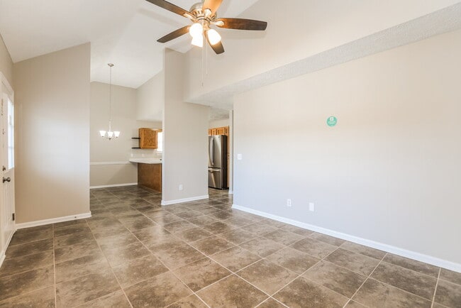 Foto del edificio - 1774 N Cove