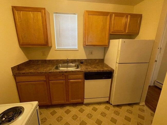 Foto del edificio - 4200 Rochester Rd