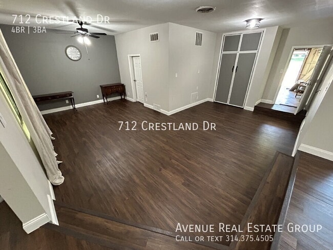 Building Photo - 712 Crestland Dr