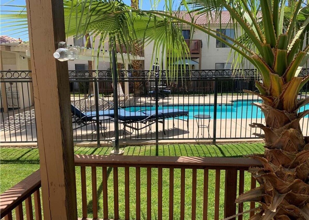 Foto del edificio - Great Palm Desert Rental