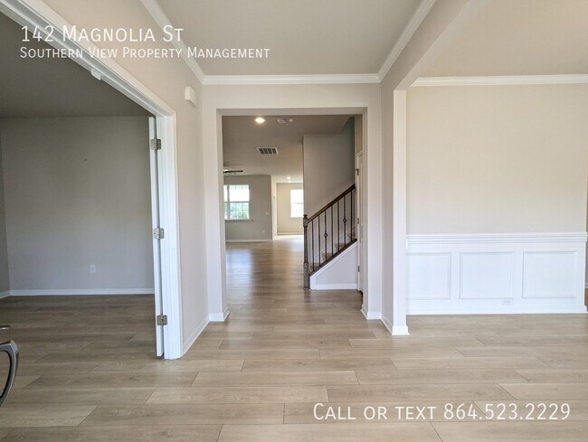 Foto del edificio - 142 Magnolia St