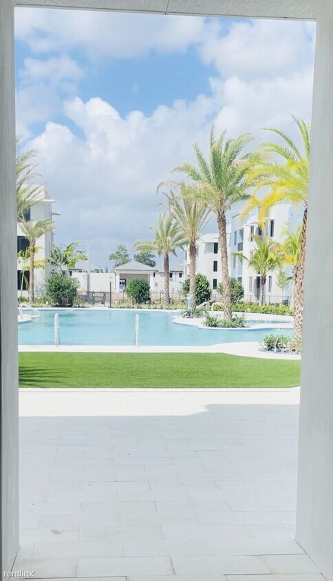 Primary Photo - 3 br, 2 bath Condo - 4646 Palm Ave NUEVO C...
