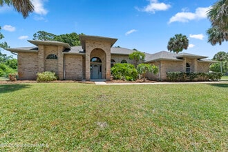 Building Photo - 7922 Timberlake Dr