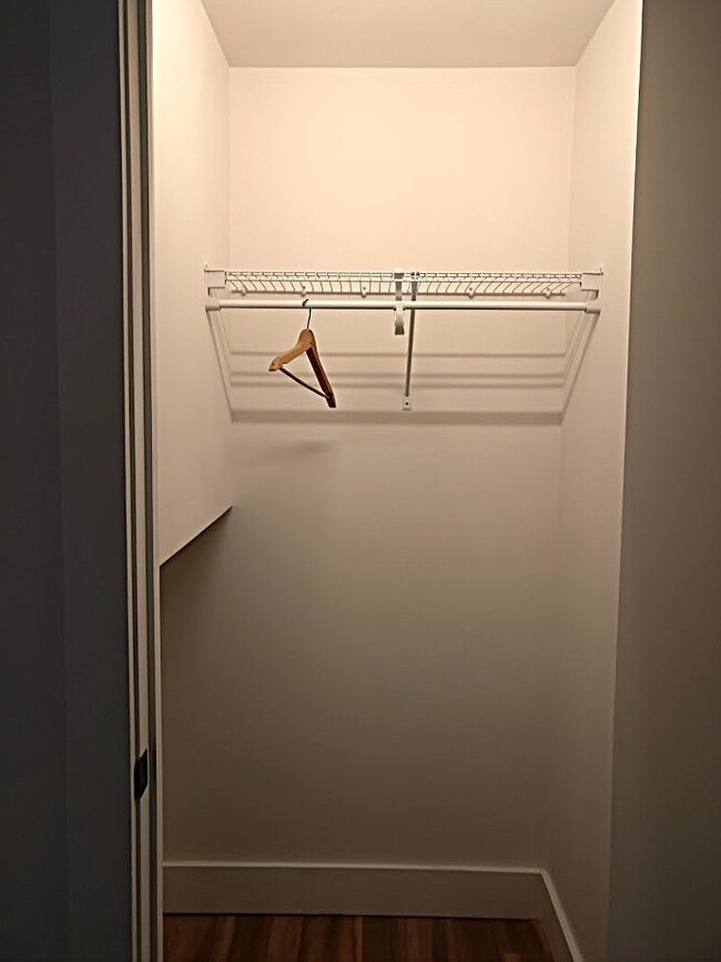 Foto del edificio - Leaird Drive Studios - All Utilities Included