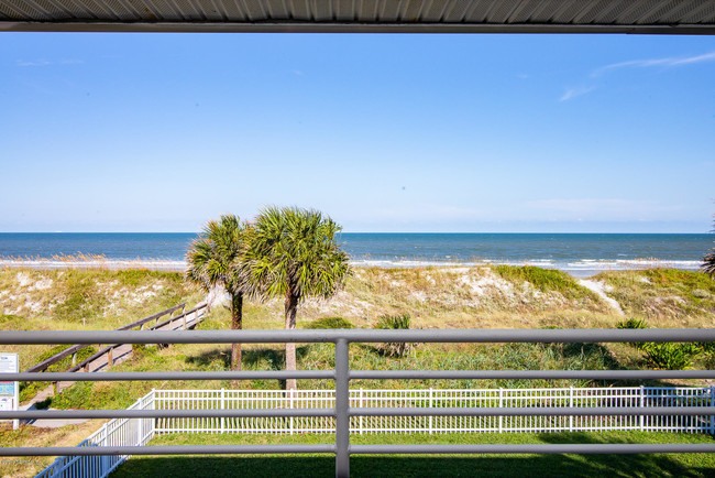 Building Photo - 500 Ocean Front