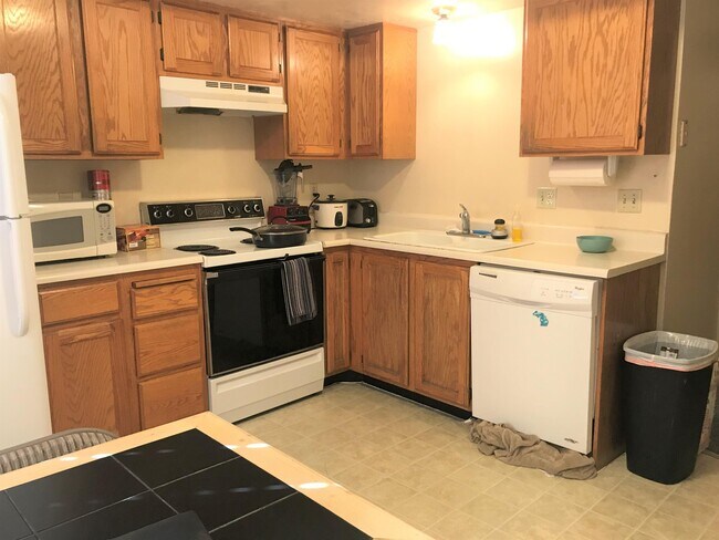 Foto del edificio - 565 N 300 E