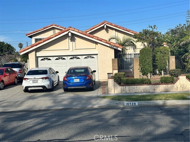 Primary Photo - 18528 San Gabriel Ave