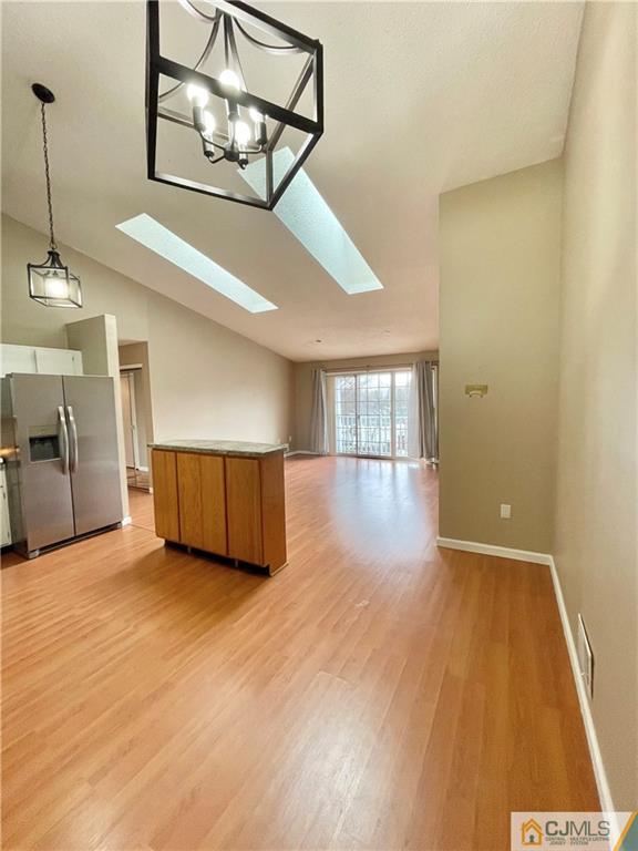 Building Photo - 330 Wimbeldon Ct